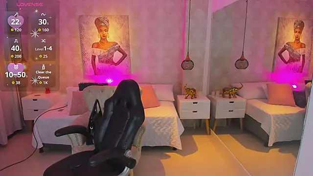 Snapshot of Shantall__ chatting on December 4, 2025, 11:09 am Shantall online show from December 4, 2025, 11:09 am