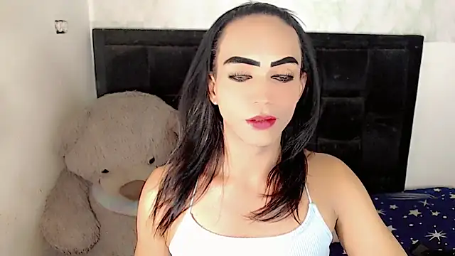 Michell Queen online show from December 21, 2025, 10:28 am