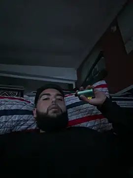 bigdickgio6923 online show from January 22, 2025, 5:16 am