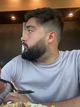 bigdickgio6923 online show from February 15, 2026, 9:03 pm