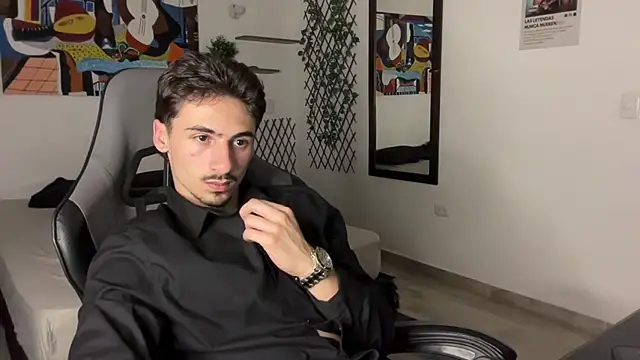 Snapshot of David_Brown18 chatting on November 5, 2025, 10:02 pm David Brown18 online show from November 5, 2025, 10:02 pm