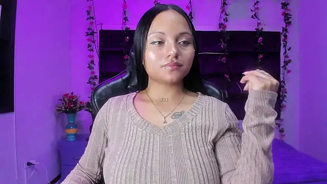 sweelanna   online show from March 28, 2026, 2:23 am