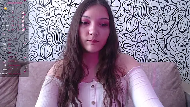 Snapshot of AlisaDevis chatting on June 16, 2026, 8:36 am AlisaDevis online show from June 16, 2026, 8:36 am