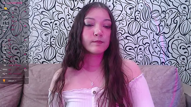Snapshot of AlisaDevis chatting on June 27, 2026, 12:22 pm AlisaDevis online show from June 27, 2026, 12:22 pm