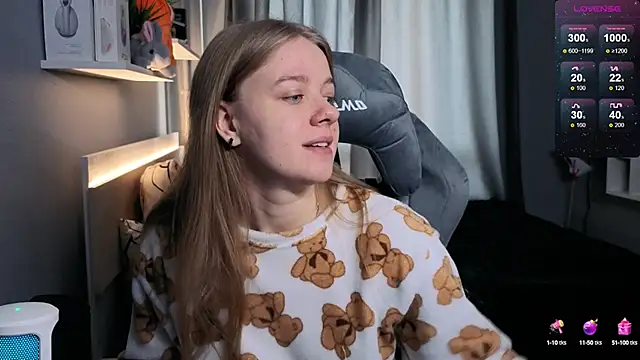 candy maggie online show from March 11, 2025, 9:34 am