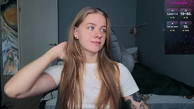 candy maggie online show from September 9, 2025, 8:02 am