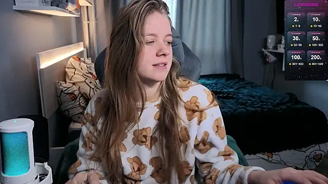 candy maggie online show from March 10, 2025, 12:49 pm