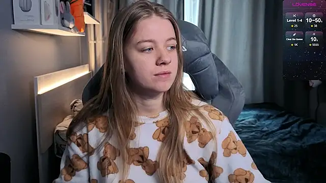 candy maggie online show from March 18, 2025, 9:45 am