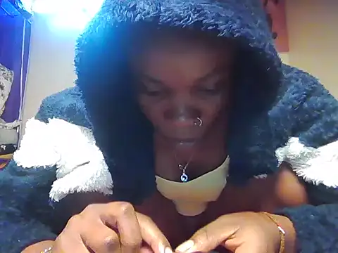 Creamy candy17 online show from November 30, 2025, 1:45 pm