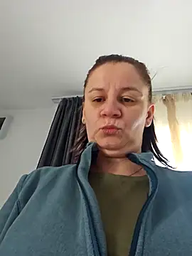 Snapshot of KristenVega chatting on December 16, 2025, 8:18 am KristenVega online show from December 16, 2025, 8:18 am