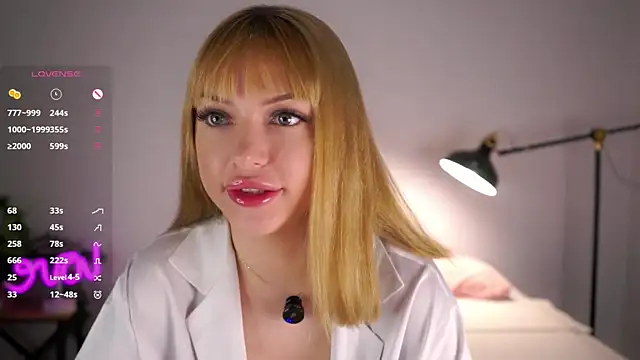 KateDolphin online show from April 19, 2026, 6:21 pm