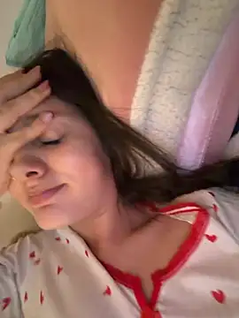 EmilyS   online show from July 20, 2026, 9:05 am