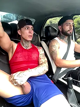  Tomy08calderon online show from September 20, 2025, 4:01 pm