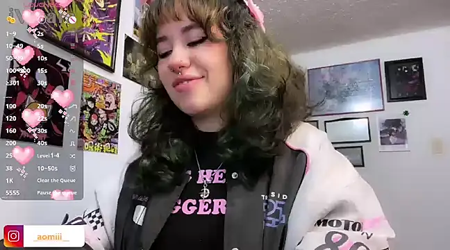 Snapshot of aomiii chatting on January 7, 2025, 4:16 pm aomiii online show from January 7, 2025, 4:16 pm