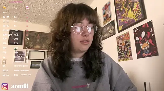 Snapshot of aomiii chatting on January 22, 2025, 5:28 pm aomiii online show from January 22, 2025, 5:28 pm