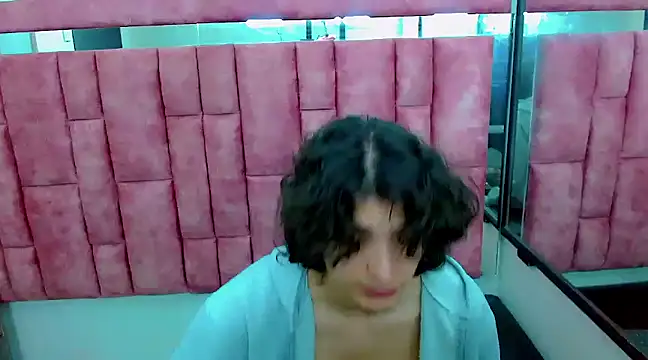 Snapshot of Sr_BonnyEthan chatting on March 12, 2025, 2:12 pm Sr BonnyEthan online show from March 12, 2025, 2:12 pm