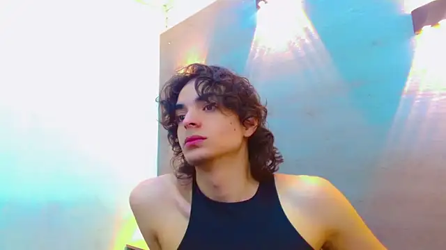 Snapshot of Sr_BonnyEthan chatting on October 22, 2025, 2:16 pm Sr BonnyEthan online show from October 22, 2025, 2:16 pm