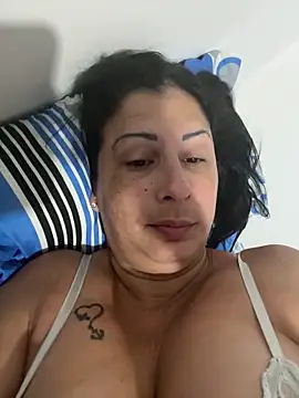 Snapshot of Angelicvill chatting on November 28, 2025, 9:53 am Angelicvill online show from November 28, 2025, 9:53 am