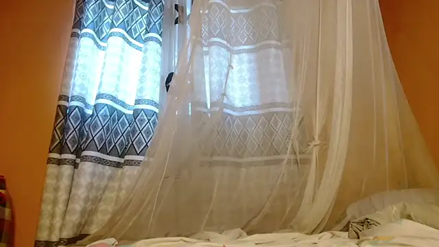 Snapshot of titi_fiesta chatting on October 11, 2025, 6:03 am titi fiesta online show from October 11, 2025, 6:03 am