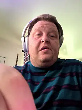 jrsexy83 online show from April 2, 2026, 2:24 pm