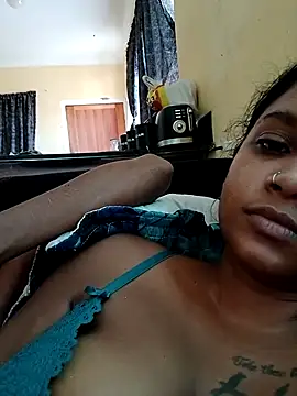 Indianqueen03 online show from February 28, 2026, 12:49 pm