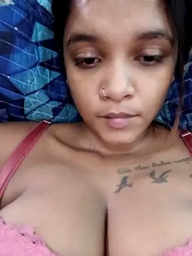 Snapshot of Indianqueen03 chatting on November 29, 2025, 11:32 am Indianqueen03 online show from November 29, 2025, 11:32 am