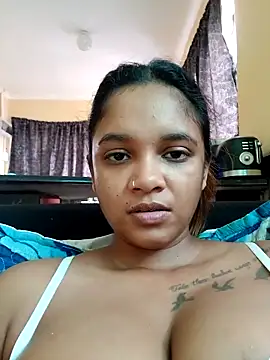 Snapshot of Indianqueen03 chatting on November 23, 2025, 10:58 am Indianqueen03 online show from November 23, 2025, 10:58 am