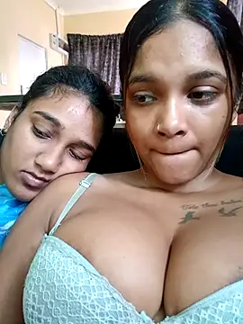 Snapshot of Indianqueen03 chatting on October 24, 2025, 8:57 am Indianqueen03 online show from October 24, 2025, 8:57 am