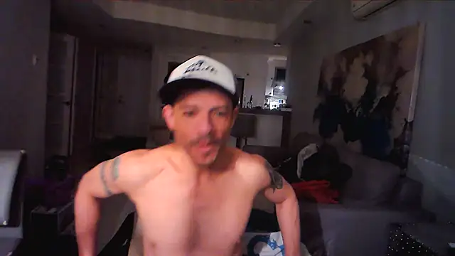 Snapshot of Tony_Torrente chatting on February 5, 2025, 7:39 am Tony Torrente online show from February 5, 2025, 7:39 am