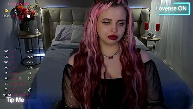 Snapshot of Miss_Maya_Mils chatting on March 10, 2025, 4:17 am Miss Maya Mils online show from March 10, 2025, 4:17 am