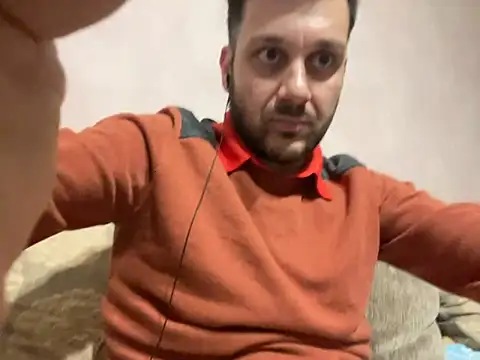 Snapshot of MaeltraJoy chatting on February 2, 2025, 5:58 pm MaeltraJoy online show from February 2, 2025, 5:58 pm