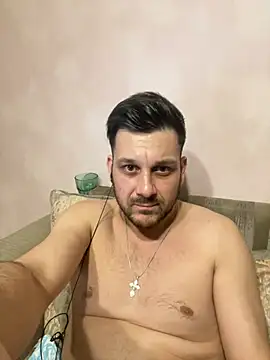 Snapshot of MaeltraJoy chatting on January 28, 2025, 8:47 pm MaeltraJoy online show from January 28, 2025, 8:47 pm