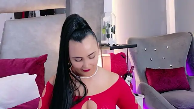Snapshot of Evangeline_Taylorr chatting on June 25, 2026, 8:14 pm Evangeline Taylorr online show from June 25, 2026, 8:14 pm