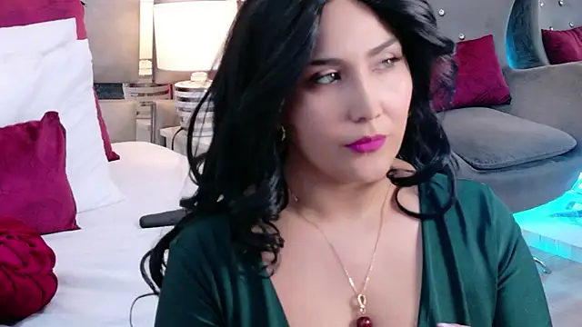 Snapshot of Evangeline_Taylorr chatting on July 7, 2026, 8:34 pm Evangeline Taylorr online show from July 7, 2026, 8:34 pm