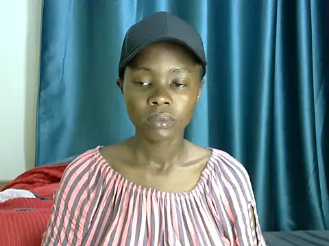 Snapshot of Kababy_love chatting on November 26, 2025, 2:11 am Kababy love online show from November 26, 2025, 2:11 am