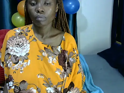 Snapshot of Kababy_love chatting on November 4, 2025, 6:01 pm Kababy love online show from November 4, 2025, 6:01 pm