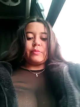 Snapshot of Cristal__04 chatting on October 22, 2025, 6:07 pm Cristal 04 online show from October 22, 2025, 6:07 pm