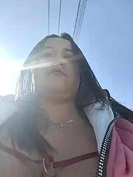 Snapshot of Cristal__04 chatting on February 27, 2026, 1:55 pm Cristal 04 online show from February 27, 2026, 1:55 pm