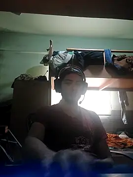 Snapshot of kleineid77 chatting on November 29, 2025, 11:10 am kleineid77 online show from November 29, 2025, 11:10 am