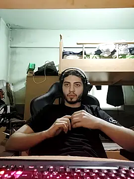 kleineid77 online show from March 14, 2026, 3:29 pm