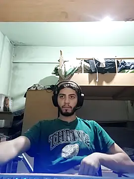 Snapshot of kleineid77 chatting on November 9, 2025, 11:09 pm kleineid77 online show from November 9, 2025, 11:09 pm