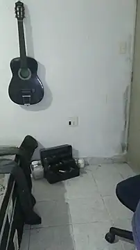 pikalindaxx online show from April 25, 2026, 12:02 am