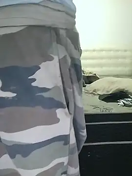 pikalindaxx online show from February 5, 2026, 6:15 pm