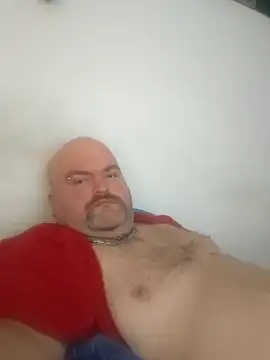 Snapshot of fickmonster2024 chatting on January 13, 2025, 5:01 am fickmonster2024 online show from January 13, 2025, 5:01 am