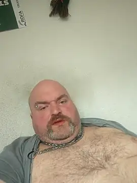 Snapshot of fickmonster2024 chatting on March 21, 2025, 7:00 am fickmonster2024 online show from March 21, 2025, 7:00 am