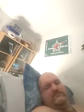 Snapshot of fickmonster2024 chatting on December 16, 2024, 5:38 am fickmonster2024 online show from December 16, 2024, 5:38 am