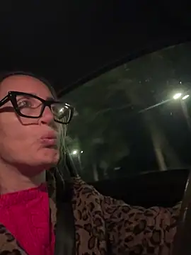 Snapshot of casalinga88 chatting on November 10, 2025, 7:19 pm casalinga88 online show from November 10, 2025, 7:19 pm