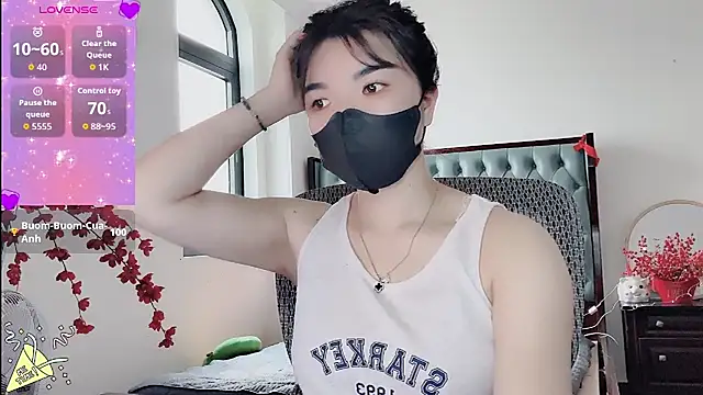 Berrysweet 68 online show from March 22, 2026, 2:59 am