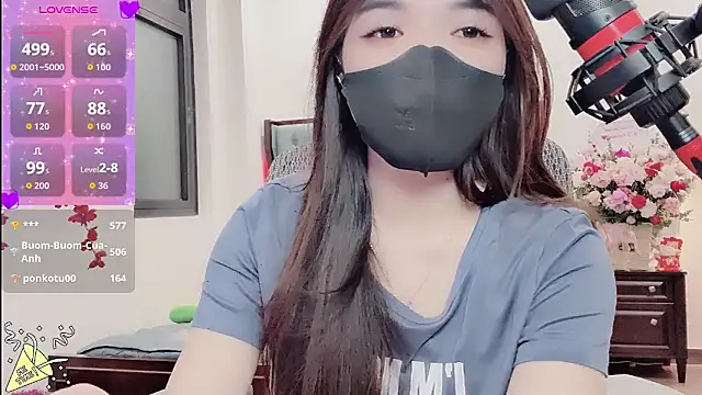 Berrysweet 68 online show from March 12, 2026, 4:55 pm