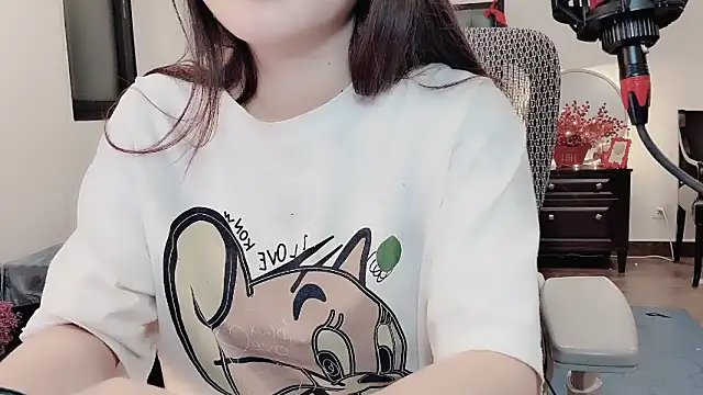 Berrysweet 68 online show from March 28, 2026, 3:02 pm